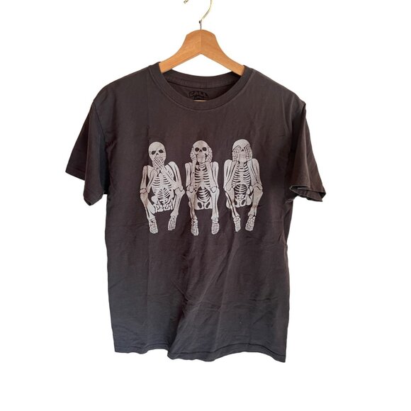Call Your Mother Skeleton Graphic T-Shirt Women's Men's Size M Gray Tee - Picture 1 of 4